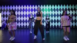 @tinashenow @kaytranada2052 | Nasty (match my chic remix) | @Dareal08_
