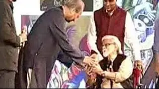 Satish Gujral honoured with Lifetime Achievement Award