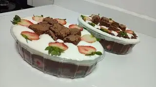 Escondidinho de Brownie com Morangos 🍓 Sobremesa na Travessa / Sobremesa para Natal e ano Novo 🌟