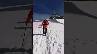 2023 - In cordata ai piedi del Dent du Geant 4010 m