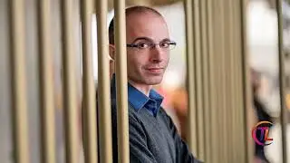 GS Yuval Noah Harari: Con người hiểu sai v&agrave; 'nghĩ ngắn' về AI
