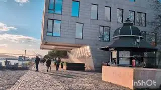 Walking Lisbon