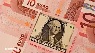 Dollar to Sell Off as Euro Gets a QE Boost: FX Strategist Rochester
