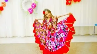 All huge greetings! My name is SofiKoshka and I am a little videobloger.