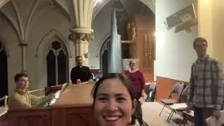 'Hark! The Herald Angels Sing' - Four Organists and a Soprano
