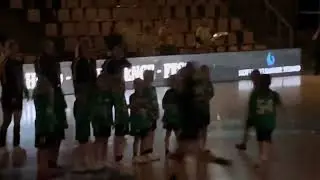 Asta l&oslash;ber ind med HH Elite