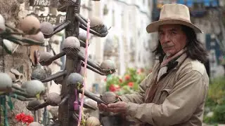 AMAUTA (el hombre de las esferas) por Sebasti&aacute;n cHapu Toba