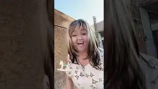 APERTOU CAMPAINHA E SAIU CORRENDO #mariliafamosinha2024 #shortvideos #shorts #viralvideos #infancia