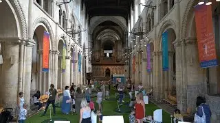 Fairway to heaven? UK cathedral golf course draws fans | AFP