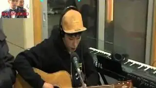 [ENG] BAP Himchan performs guitar & Daehyun praise his talent