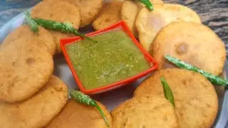 सर्दियों में बना कर देखें एक बार यह टेस्टी मटर की कचोरी सिर्फ 5 मिनट में | Matar ki kachori 