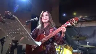 テルーの唄 愛は花君はその種子  ギター弾き語り池田貴美子 Dbox 2024.11.20
