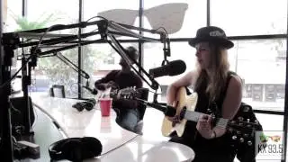 KX 93.5 Beachside Sessions: ZZ Ward