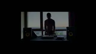 UNIVRSX / Techno control / Sur Inspiration