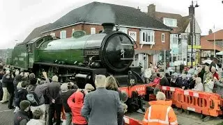 Mayflower Traverses Sheringham Crossing