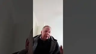 Pilot reports a ufo, then disappears 