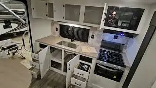 Check out the 2026 Venture RV Sienna 231VRK!! Pulse RV!