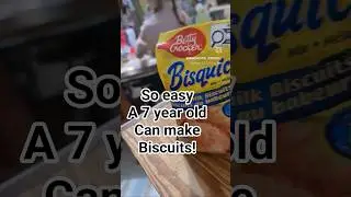 bisquick mix is a great fun activities for young bakers! #kidsbaking #littlebaker #bisquick