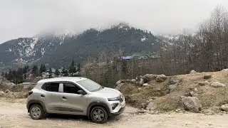 Freezing Rain In Manali || Cafe 1947 || Living In A Car