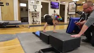 6 year old Paige, a bilateral hemipelvectomy amputee doing CrossFit
