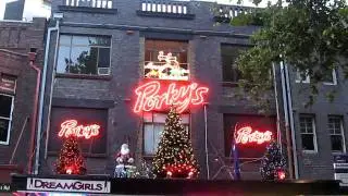 KingsCross.Tv Darlinghurst Road Porkys Xmas Trees 12122010