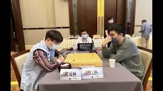 佈局就死一大塊，居然形勢不錯