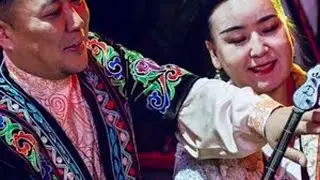 情景剧《丝路新章&middot;阿禾公路上的婚礼》《揭面纱之歌》 作词：扎曼别克&middot;满朱汗#传统曲艺 #舞台表演 #非遗文化传承 宣传家乡文化特色旅游资源