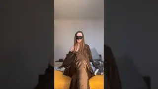 #phonk #music #foot #feet #legs #mask #brunette #beautiful #women #dance #fashion #style