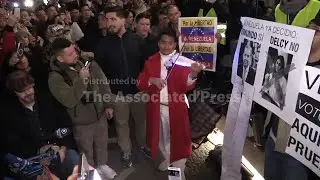 Venezuelans in Madrid celebrate US capture of Maduro