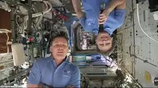 FLAT EARTH - NASA ISS Screen Glitch Fail