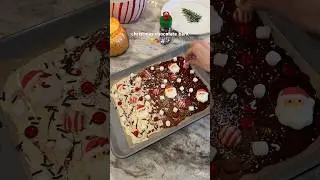 Christmas Chocolate Bark 🍫 #christmas #baking