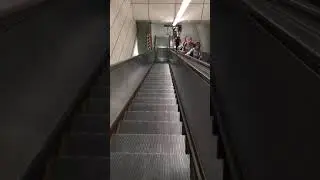 MRT Blue line - Lumpini metro escalator