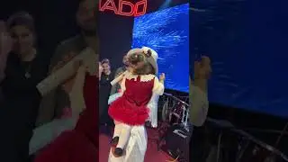 Aysun ve qizi #tiktokazerbaycan #christmas #azerbaijan #cover #qərar #azerbaijanvisa #music #love
