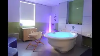 Venus Water Birth Pool - Deutsche