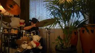 Indo Rocker Johnny drumt met Julian Sas Devil Blues