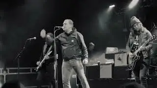 Thees Uhlmann - Junkies und Scientologen - Bremen 9.10.21