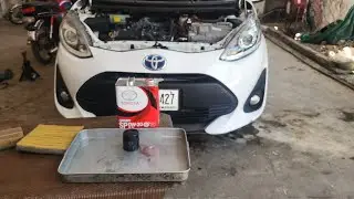 #Toyota #0w20 Engine Oil Change  #Toyota Aqua hybrid 2018 My Own Car