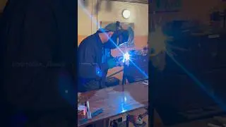 #сварка #дизайн #ремонт #светильник #обзор #сделайсам #каксделать #diy #дерево #втоп #тикток #реки