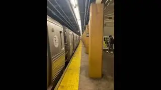 R68 D Train Entering 155th Street