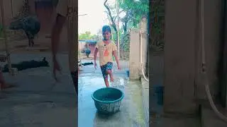 Duniya ki sabse badi thaali hai mere paas #harekfriendkaminahotahai 🤪🤪🤪🤣🤣🤣😅😅😅