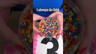 🎂 We love this easy cake decorating idea! #cake #birthday #party #partytime #tipsandtricks