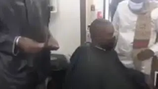 President Ousmane Sonko visits his hairdresseri   Sa kaw  R&eacute;k💡🇸🇳