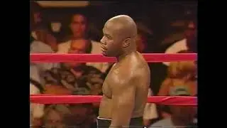 Kelvin  KONCRETE Davis vs Derek Amos