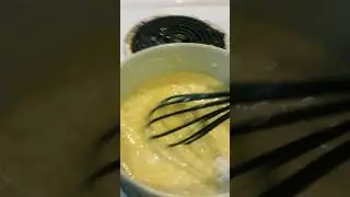 Cooking IMPOSSIBLE COCONUT PIE with Lisa Marie