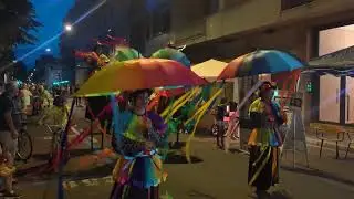 Trampolieri con tamburi