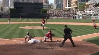 Alonso hits in the game winning run