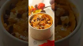 5 min Pumpkin Mug Cake! Recipe in Comments :) #pumpkinrecipes #mugcake #veganrecipes