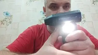 1 Ручний USB Перезаряджається вентилятор.