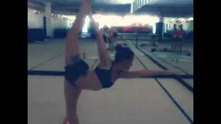 Standing Bow Pulling pose 🌼 Jessica Joy Myers 3/2/16