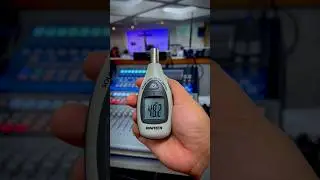 Sound Level Meter room noice testing